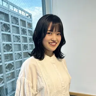 ミディアム カラー ブリーチなし/レイヤ ー特化🌈Tommyのヘアスタイル