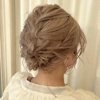 セミロング ヘアアレンジ サソウ ユリエ🥥のヘアスタイル