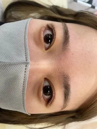 マツエク・マツパ TRU ヴィの眉毛・アイブロウイメージ