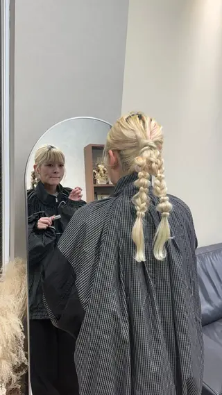 ロング カラー ヘアアレンジ Daisy🎀天神・ 大名サロン🎀Rioのヘアスタイル