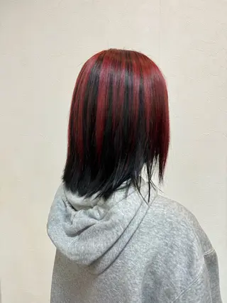 ミディアム カラー 亀田 未有のヘアスタイル