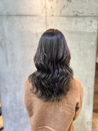 セミロング カラー 🎀たな 🧸のヘアスタイル