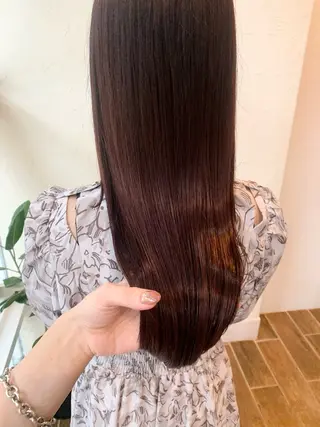 ロング 庄司 朱里のヘアスタイル