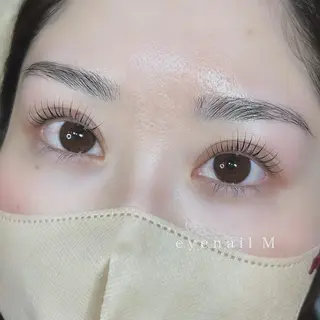 マツエク・マツパ 《eyenail M 》tsubakiの眉毛・アイブロウイメージ