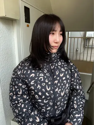 セミロング LOREN＋透明感 オリーブhirokoのヘアスタイル