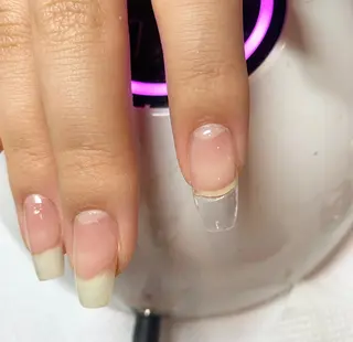 ネイル 駒月 明日香の眉毛・アイブロウイメージ