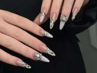 ネイル エリ🫧 nail池袋東口のネイルデザイン