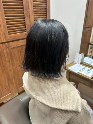 ミディアム 林 玲美のヘアスタイル