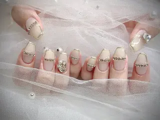 ネイル I-nailロング /ワンホン/キラキラのネイルデザイン