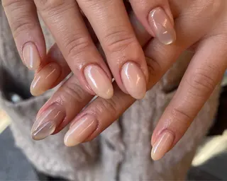 ネイル 花岡 美沙子のネイルデザイン