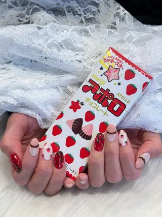 ネイル Nobody_ Karenのネイルデザイン