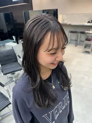 カラー 吉沢遣人/レイヤー 艶カラー/抜け感のヘアスタイル