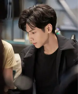 パーマ メンズ メンズセンターパート 🇰🇷wakanaのヘアスタイル