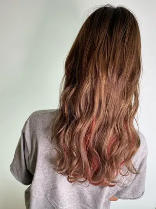 ロング カラー 髪質改善/美髪矯正/ ハイトーン Kuroのヘアスタイル