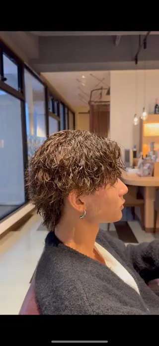 パーマ メンズ 岩内 皓大のヘアスタイル