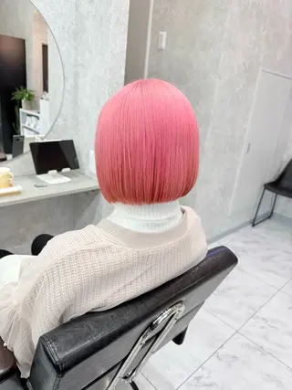 ショート カラー 🌺ハイトーン🌺 矢葺 なぎさ🌺🌺のヘアスタイル