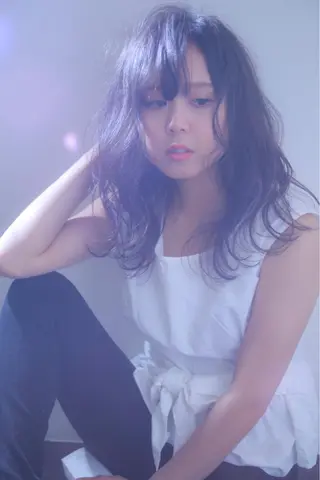 セミロング 伊藤 裕貴のヘアスタイル