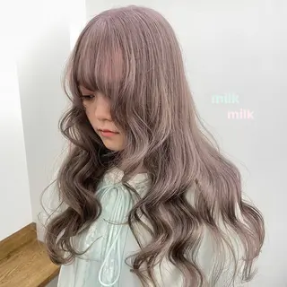 ロング ミルクティー/ SACHIKAのヘアスタイル