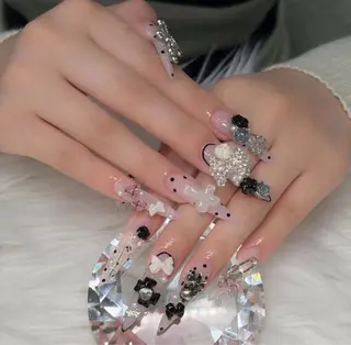 ネイル 高橋 ユキのネイルデザイン