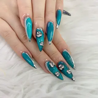 ネイル ムラカミ カナのネイルデザイン