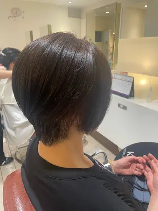 ショート 平 真亜里のヘアスタイル