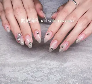 ネイル R inのネイルデザイン