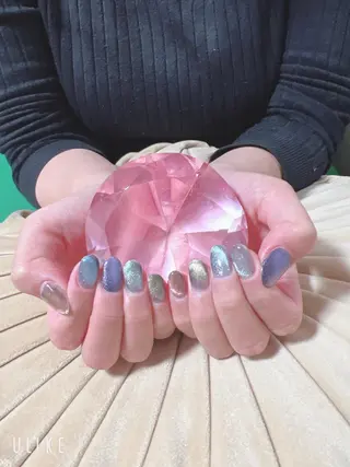 ネイル Toujours所属・山崎 美姫のネイルデザイン