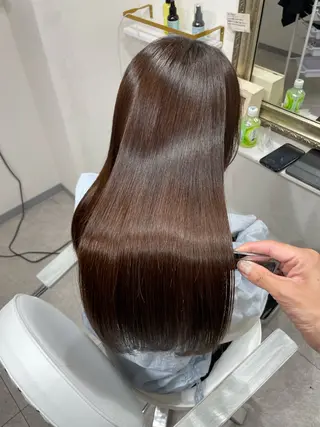 セミロング 髪質改善美容室bokuno所属・癖解消✨️シルク 矯正💎DAIKIのヘアスタイル