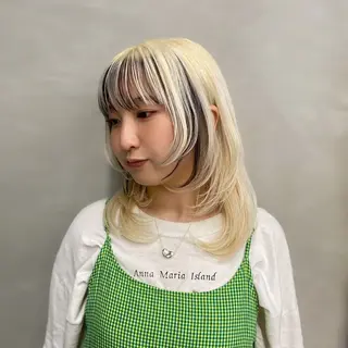 ミディアム カラー ヘアアレンジ mina 🌷のヘアスタイル