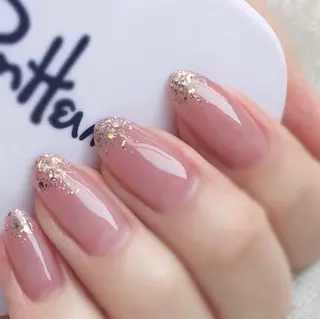 ネイル ゲン レイカのネイルデザイン