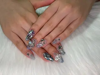 ネイル adorable 〈Kurumi〉のネイルデザイン