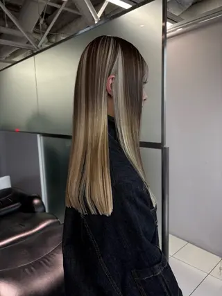 ロング カラー 🍎ハイトーンカラー /MANA🍎のヘアスタイル