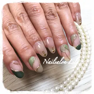 ネイル Nailsalon Lilyのネイルデザイン