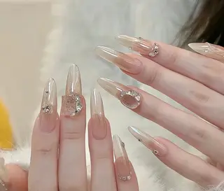 ネイル D-BEAUTY Nailsalonのネイルデザイン