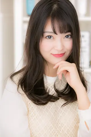 ロング カラー パーマ チーフデザイナー 若林　麻衣のヘアスタイル