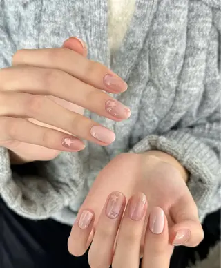 ネイル 高木 維麗絲のネイルデザイン