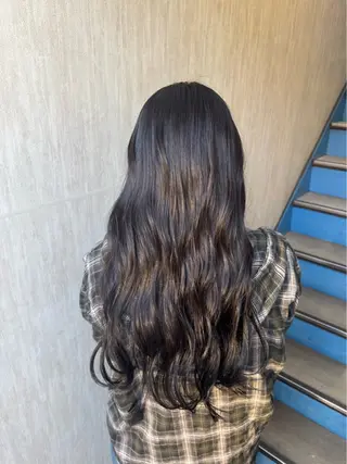 ロング カラー ヘアアレンジ 新越谷ゆこ カラーモデルのヘアスタイル