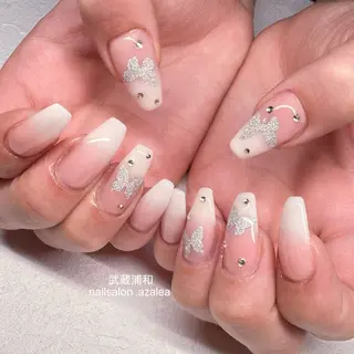 ネイル R inのネイルデザイン