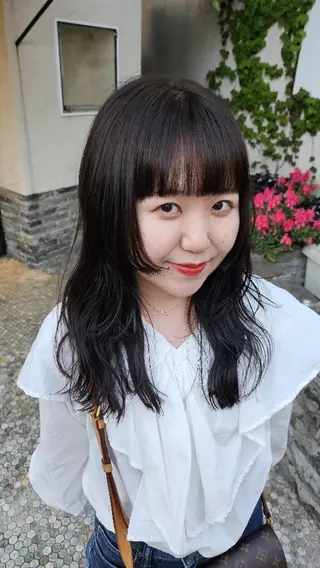 ミディアム あべかりん/原宿 /マツパ/ハイトーンのヘアスタイル