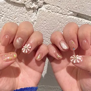 ネイル shenailstudio所属・mimi nail✧︎*。のネイルデザイン
