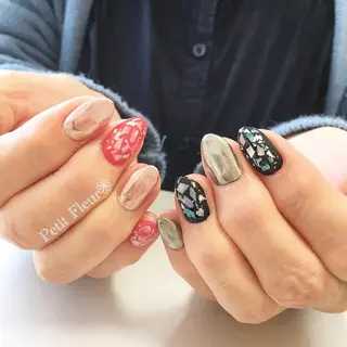 ネイル Petit Fleur所属・青柳 亜梨奈のマツエク・マツパデザイン
