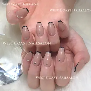 ネイル リボン、ガーリー パーツ放題専門店のネイルデザイン