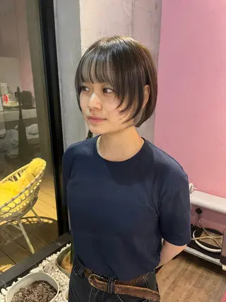 ミディアム カラー 艶感透明感カラー🤍 hinaのヘアスタイル