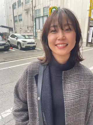 ミディアム さの あやねのヘアスタイル