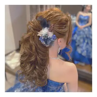 ロング ヘアアレンジ ヘアアンドメイクムタ 新居のヘアスタイル