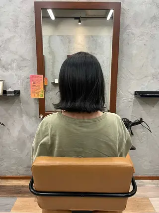 カラー CREA所属・石川 奈々のヘアスタイル