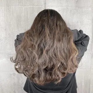 ロング カラー supbytomee所属・カラー特化型サロン #SUP.のヘアスタイル