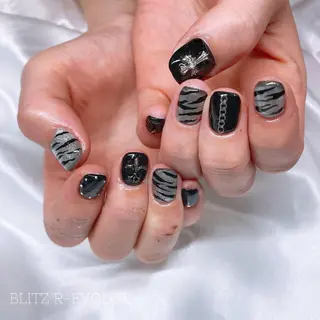 ネイル ☁️BLITZ 🎀笠原雪音🎀のネイルデザイン