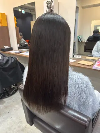 セミロング 縮毛矯正+モテカラー 🎀✨MIHOのヘアスタイル