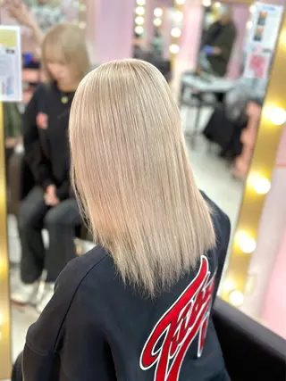 セミロング カラー 甘ふわgirly🎀 ハイトーン🤍Ramのヘアスタイル